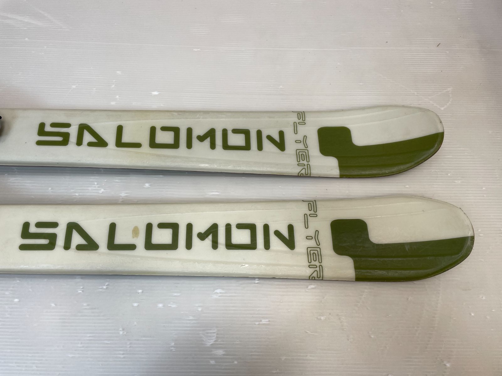 スキー Salomon 1080 TENEIGHTY FLYER 151 cm + TYROLIA SL100 ツイン