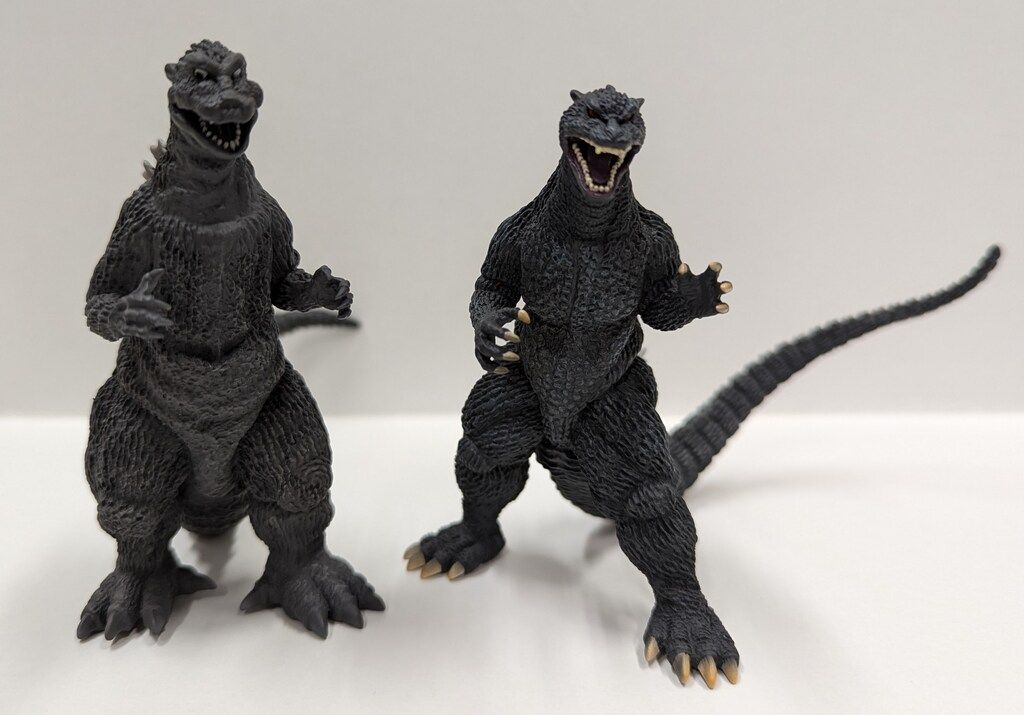 エクスプラス 東宝特撮ミュージアム ゴジラ1954&ゴジラ2004 - メルカリ