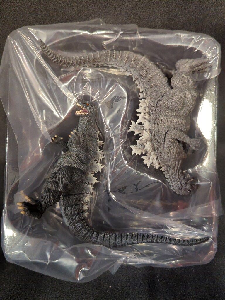 エクスプラス 東宝特撮ミュージアム ゴジラ1954&ゴジラ2004 - メルカリ