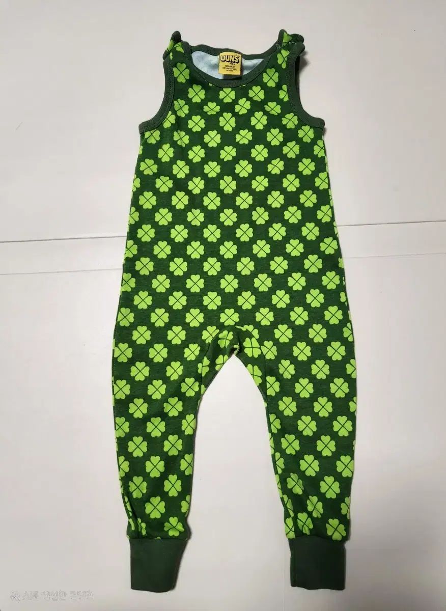 ダンストリートップスグリーン 86