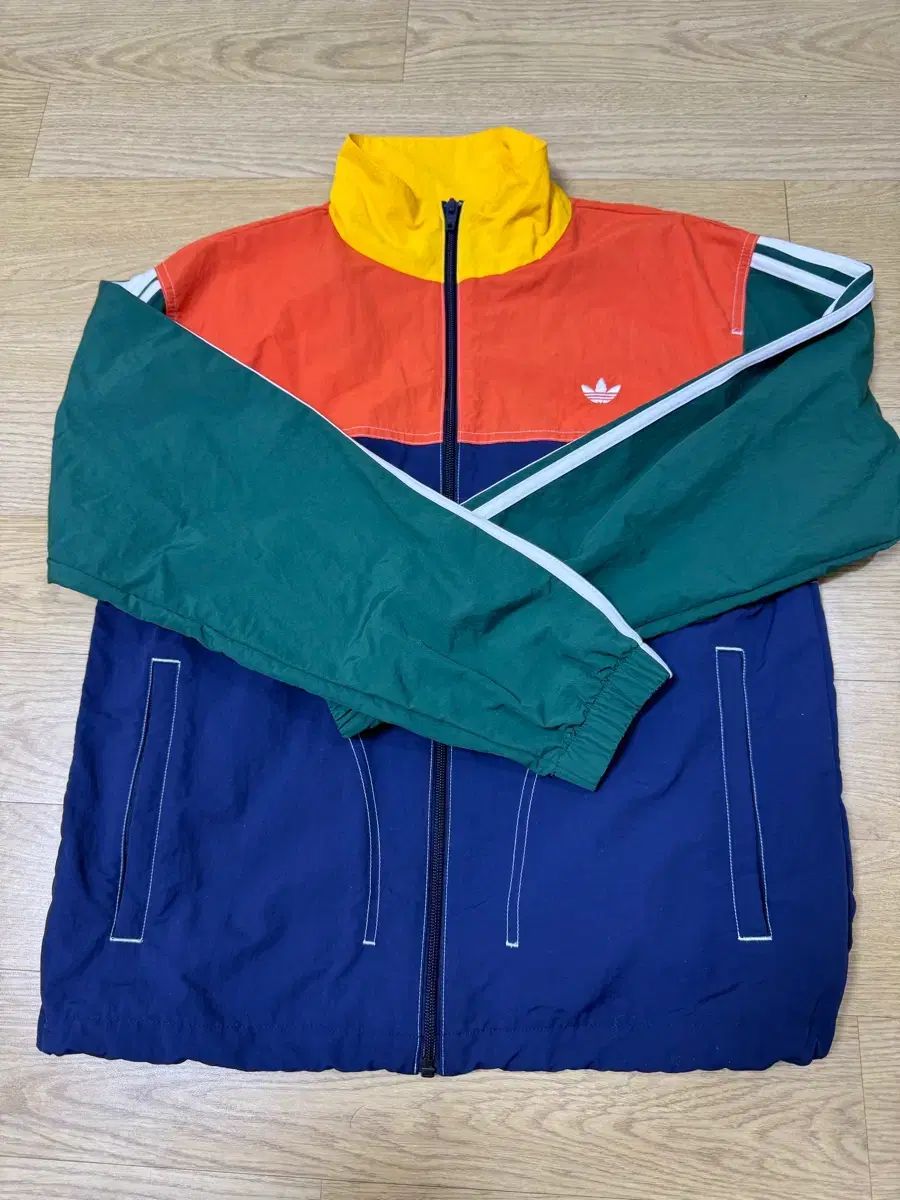  アディダス オリジナル マルチ ウィンドブレーカー ジャケット XS その他 セットアップ