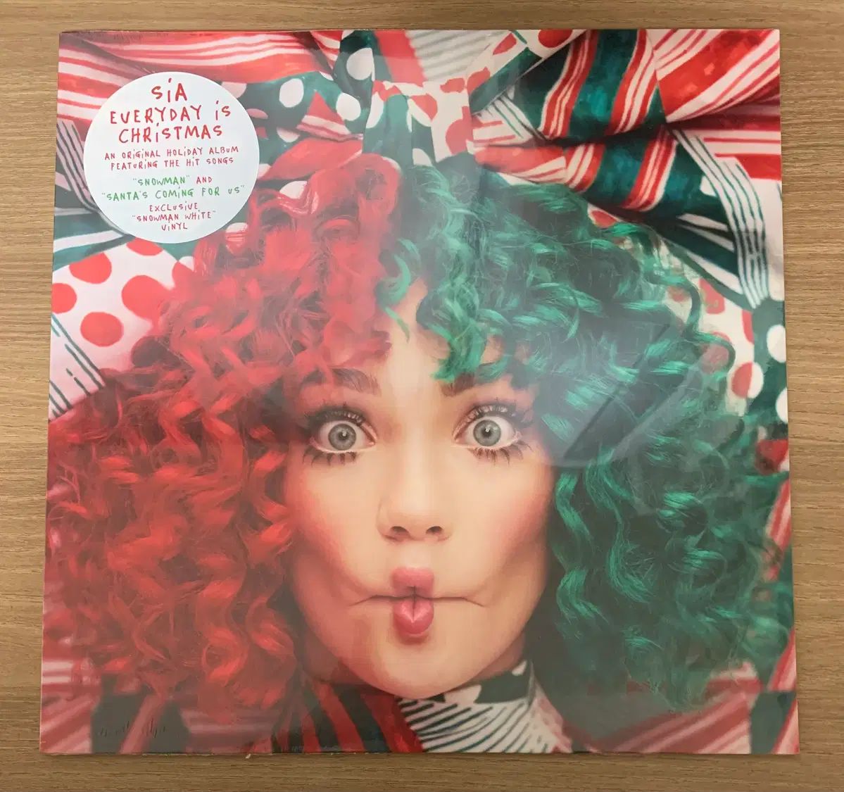Sia シア Everyday Is Christmas LP ホワイトバーン