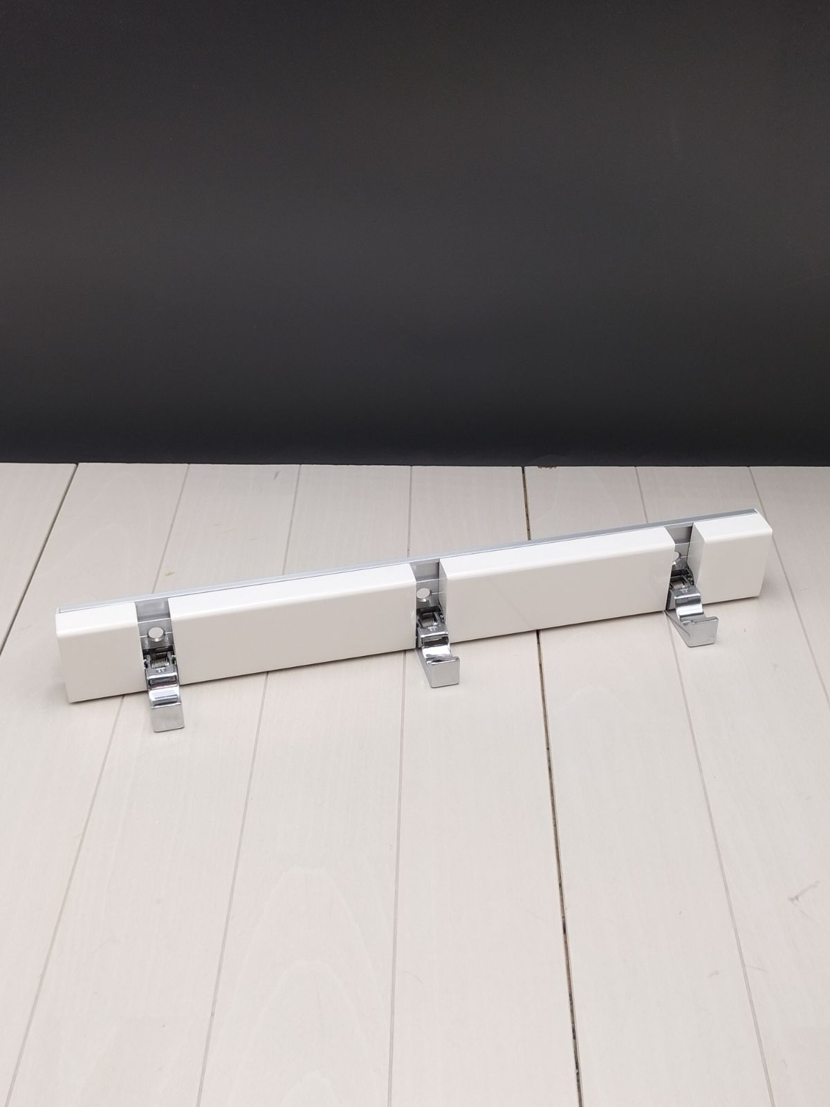 KAWAJUN ブラインドフック 3連 ホワイト【G-2511JK5】 - メルカリ