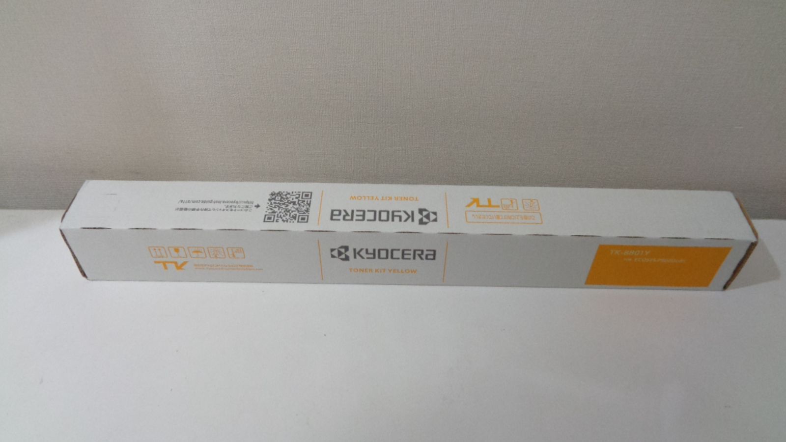 京セラ TK-8801Ｙイエロー 外箱若干汚れはがれあり 在庫あり tk 8801 Y