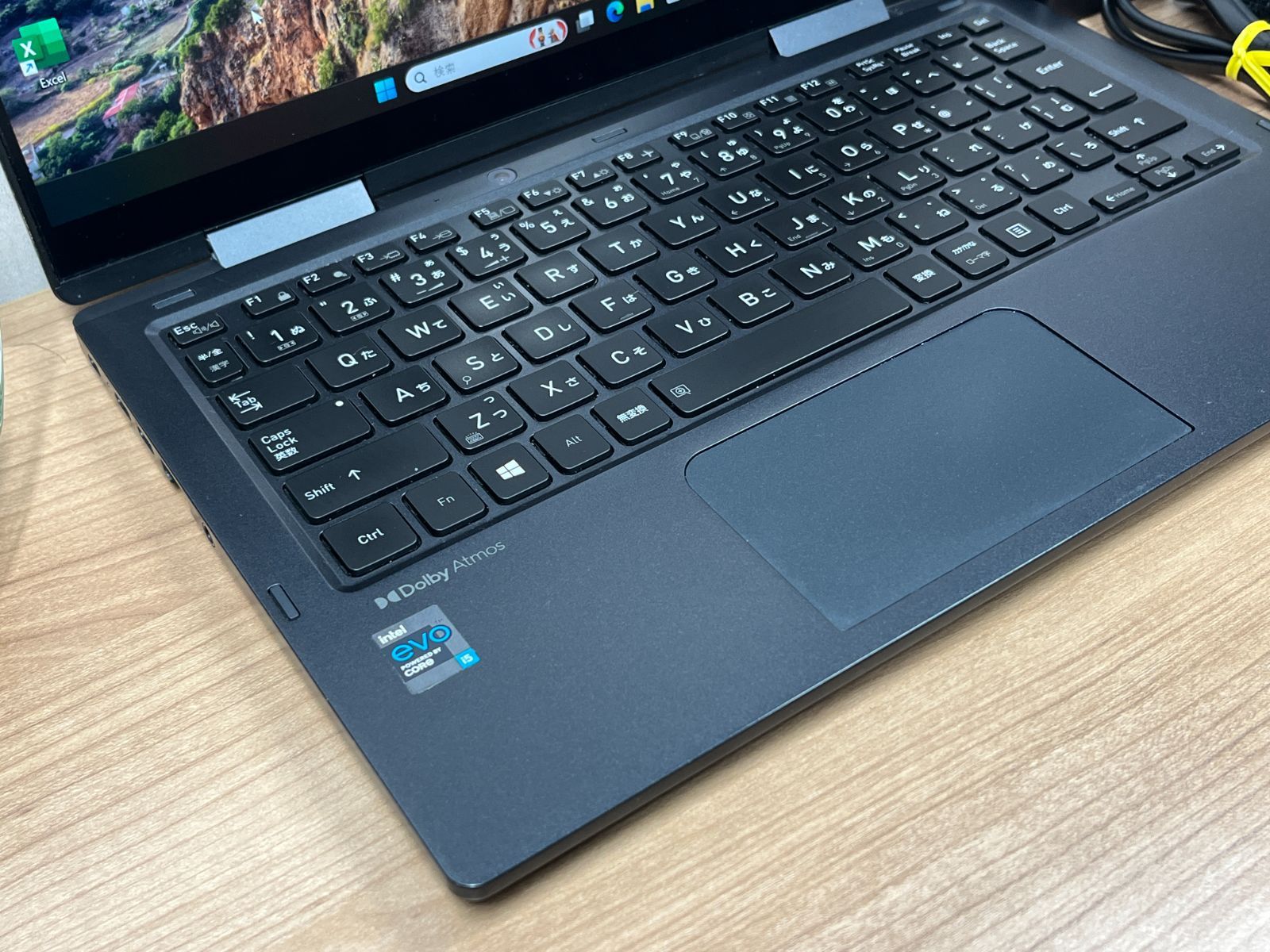 美品＞1249 Dynabook V83/HS 16GB/SSD256 第11世代 office2024 ノート