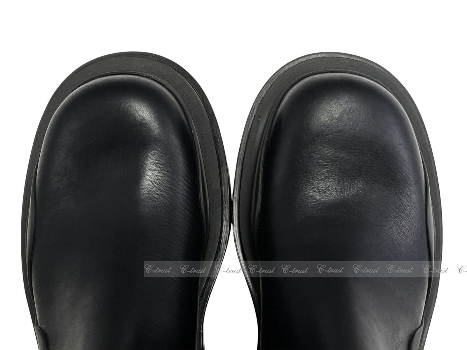 ヴェネタ ブーツ