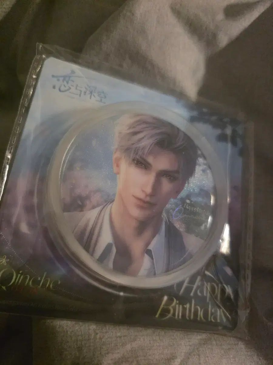 LOVEu0026DEEPSPACE正規品 ジーン 誕生日 バッジ 出品 (未開封 中国正規品)