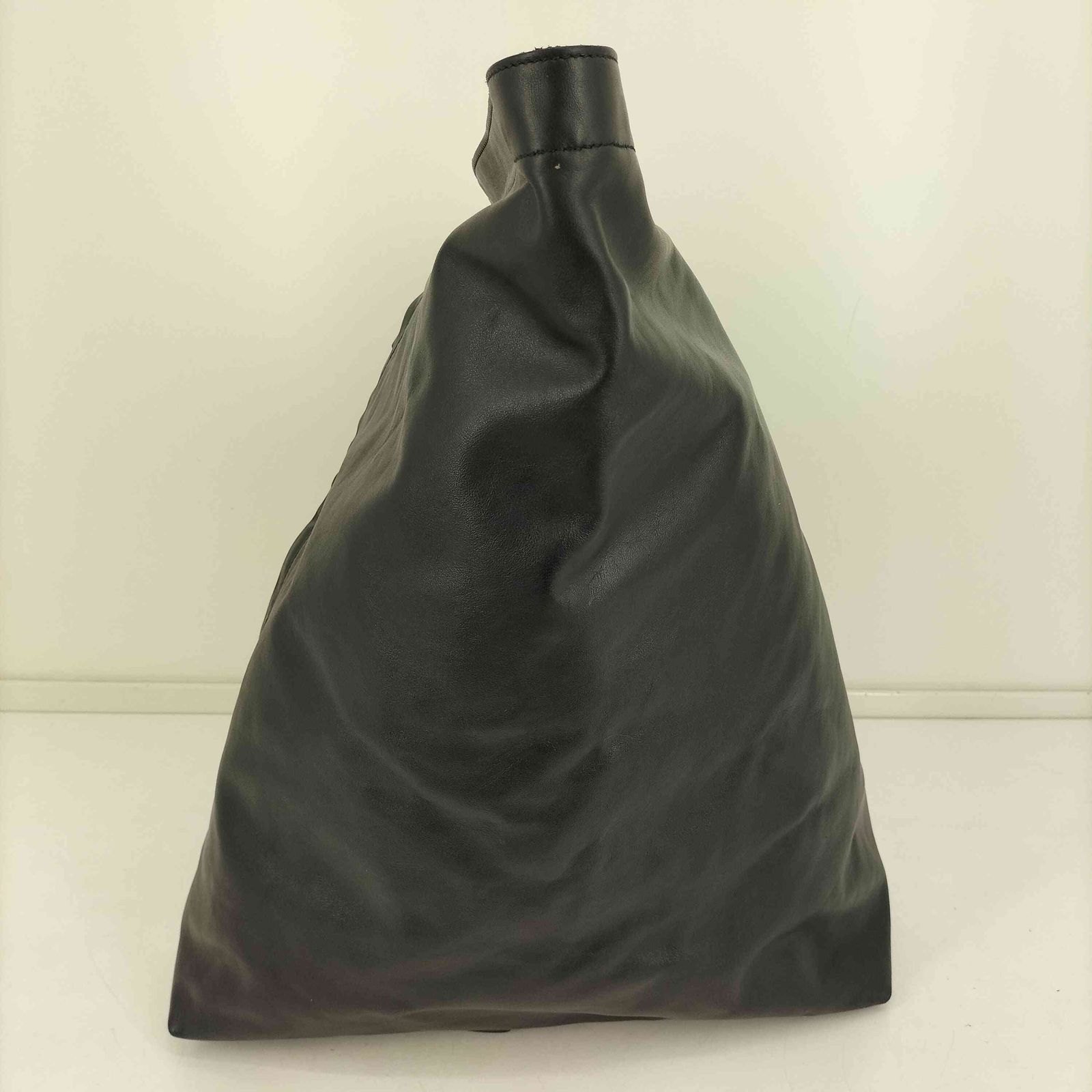 ディスコードヨウジヤマモト discord Yohji Yamamoto 25SS Triangle 