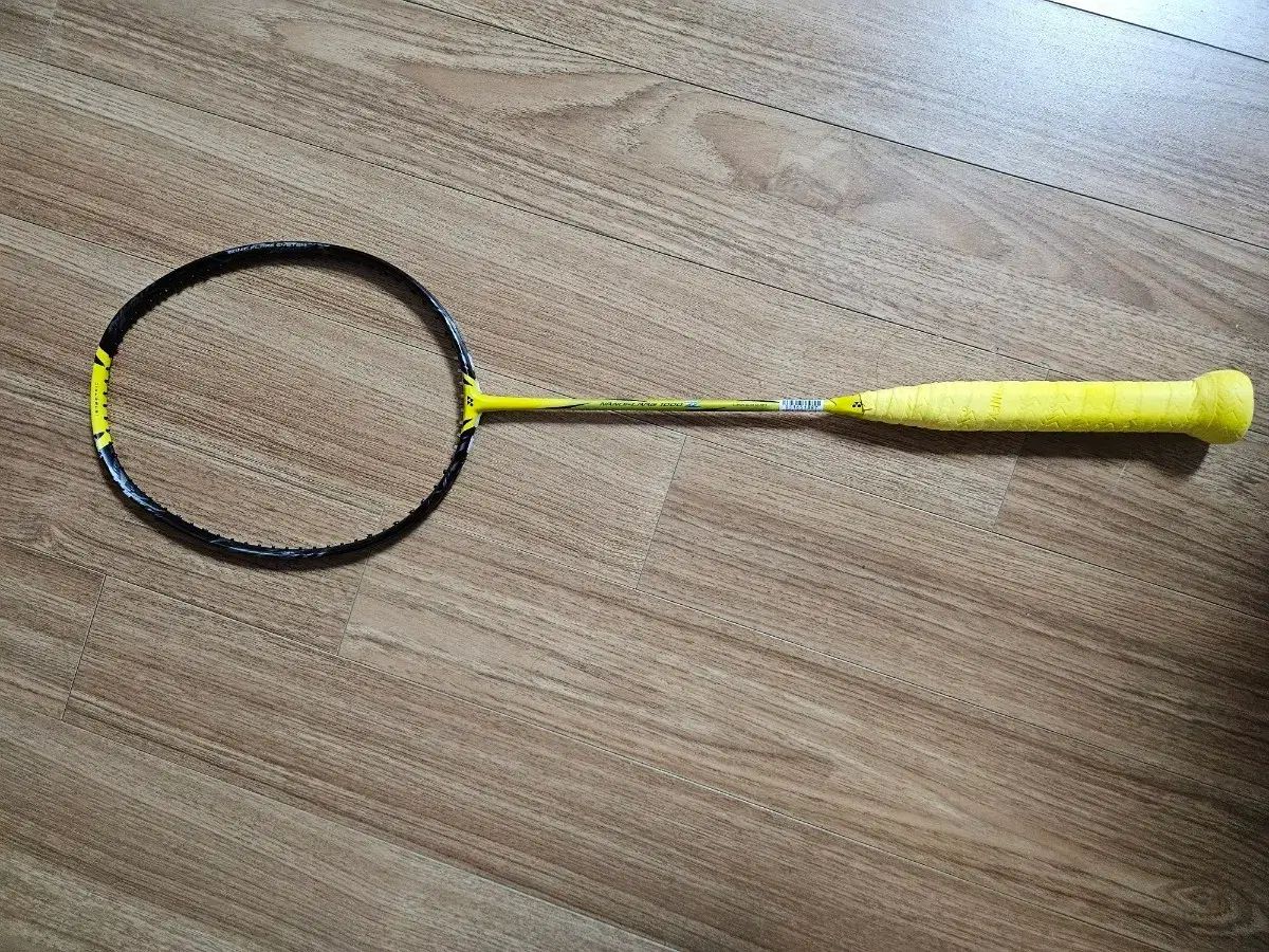 YONEX ヨネックス ₍ナノフ 1000 Z 4 u バドミントン ラケット