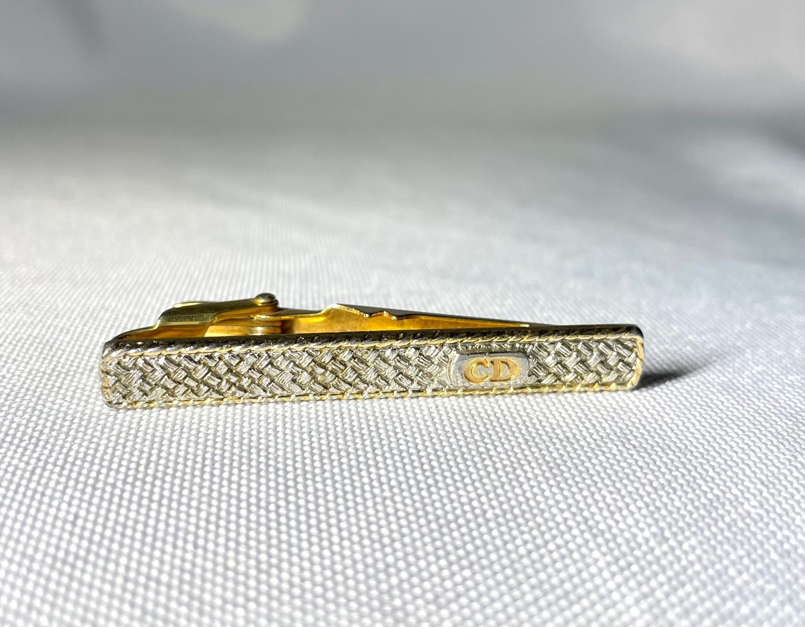 希少 Dior ディオール CDロゴ ゴールド&シルバーメタリック