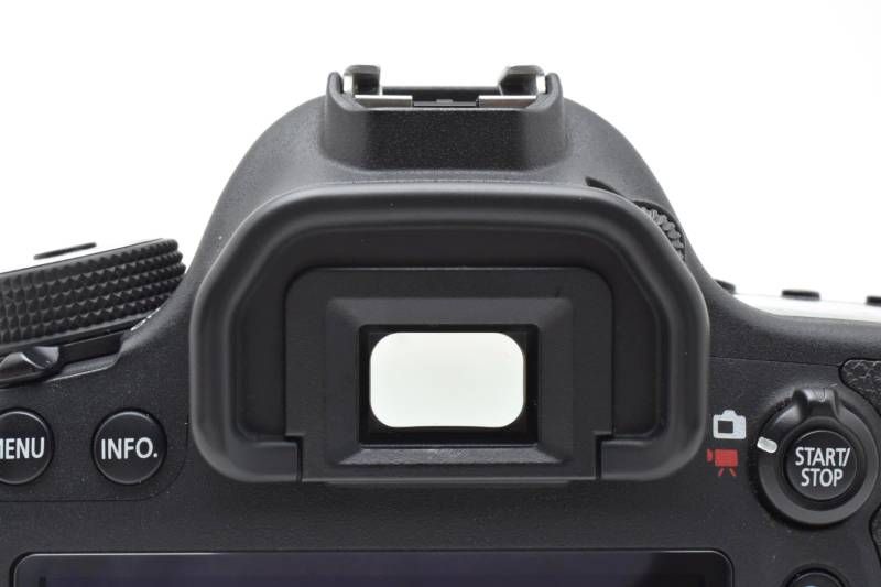 光学極上品 箱あり】Canon キャノン EOS 6D ボディ シャッター数6249枚