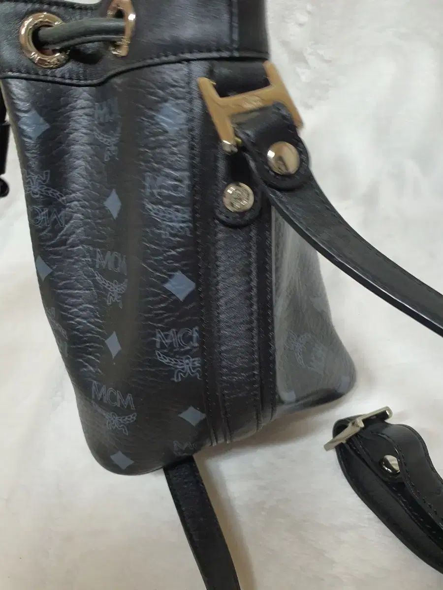 MCM ブラック ヴィセトス