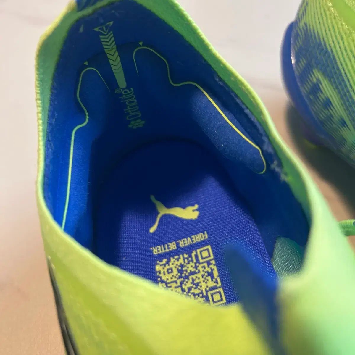 サッカーシューズ 270