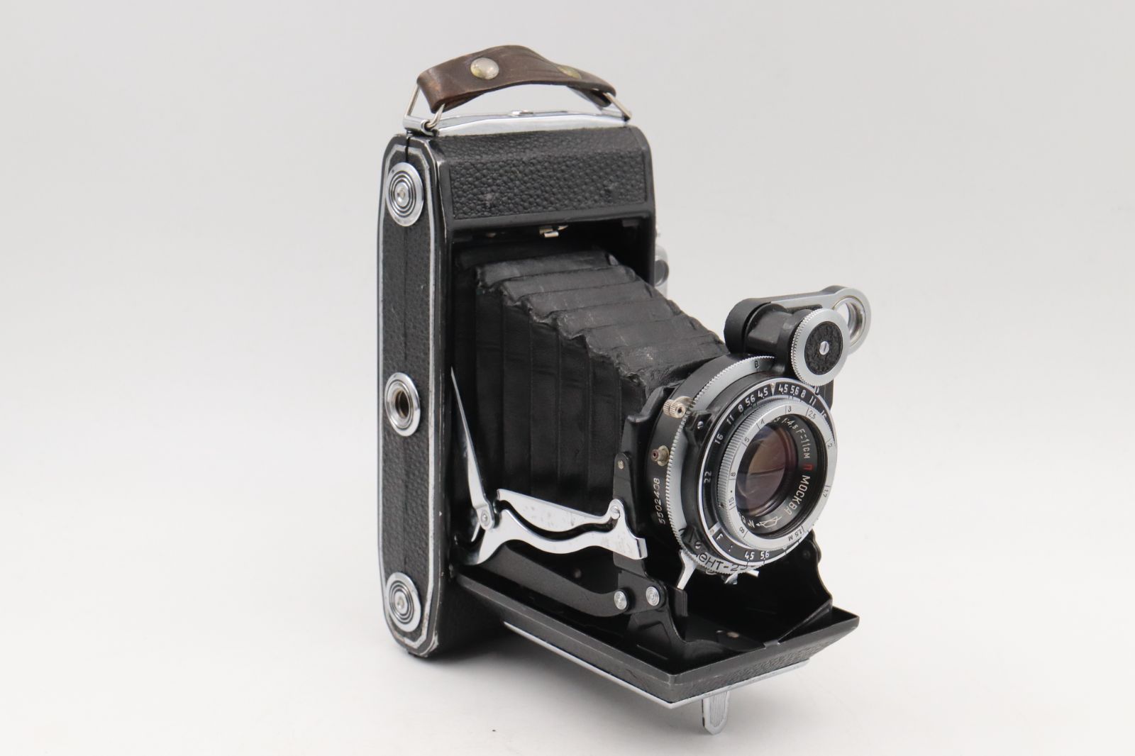 旧ソ連製カメラ mockba-5（モスクワ５型） 中判6x9 蛇腹カメラ 旧ソ連製カメラ mockba-5（モスクワ5型） 中判6x9 蛇腹カメラ