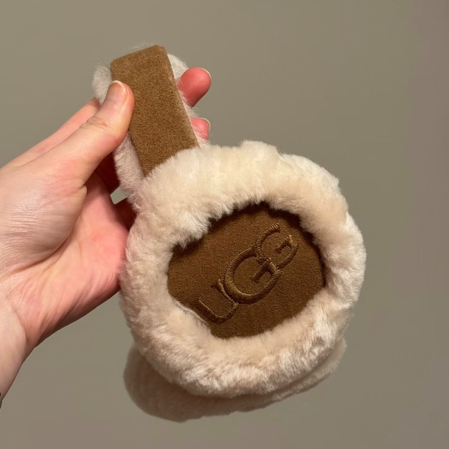 アグ UGG イヤーマフラー イヤマフ 耳あて シープスキン イヤー