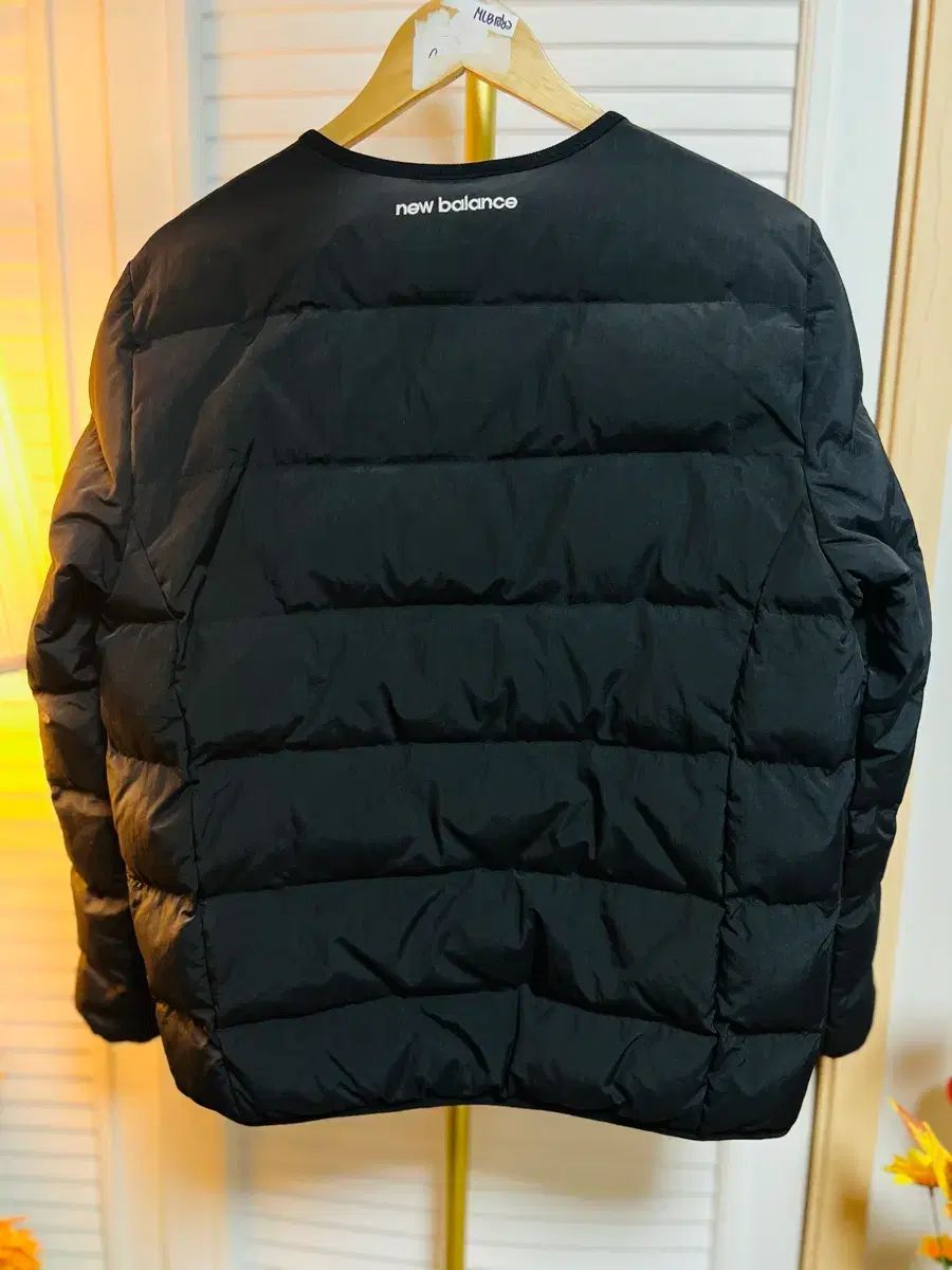 ニュー ンス ブラック 軽量 ダウン 90 サイズ