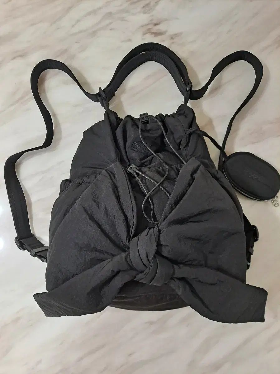 アッテヴァネッサ ブリューノ 르봉백 ブラック S