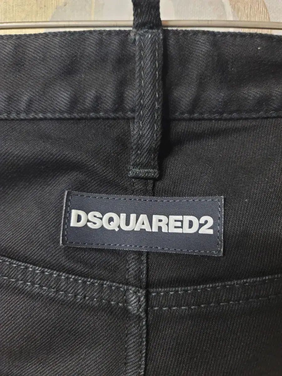 ブラック レディース