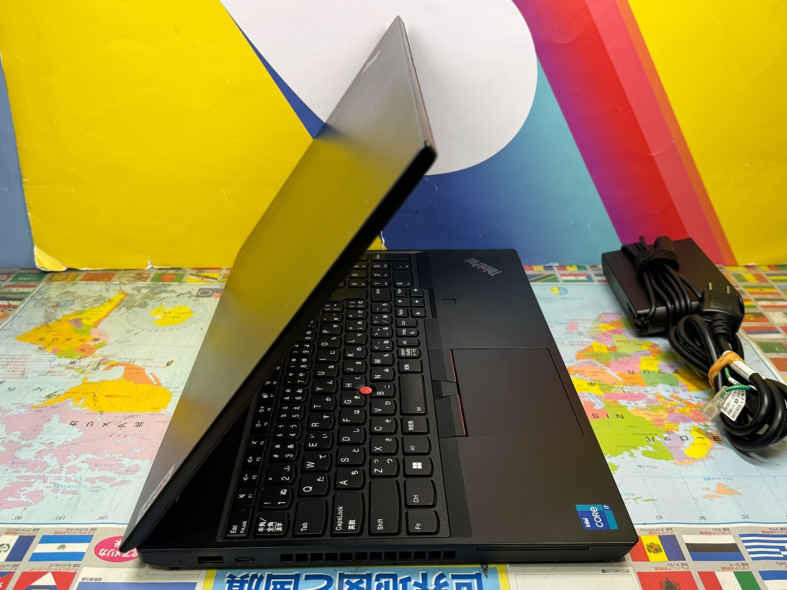 極美品 第12世代i7 32GB・1TB レノボ P15V Gen3 T1200 ThinkPad P15v Gen 3 (15″ Intel) | ISV-ready mobile workstation
