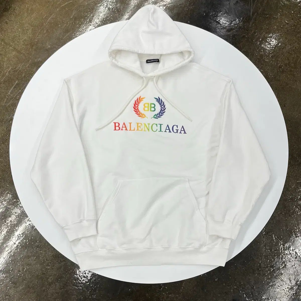 バレンシアガ レインボー 月桂樹ロゴ フーディー Sサイズ