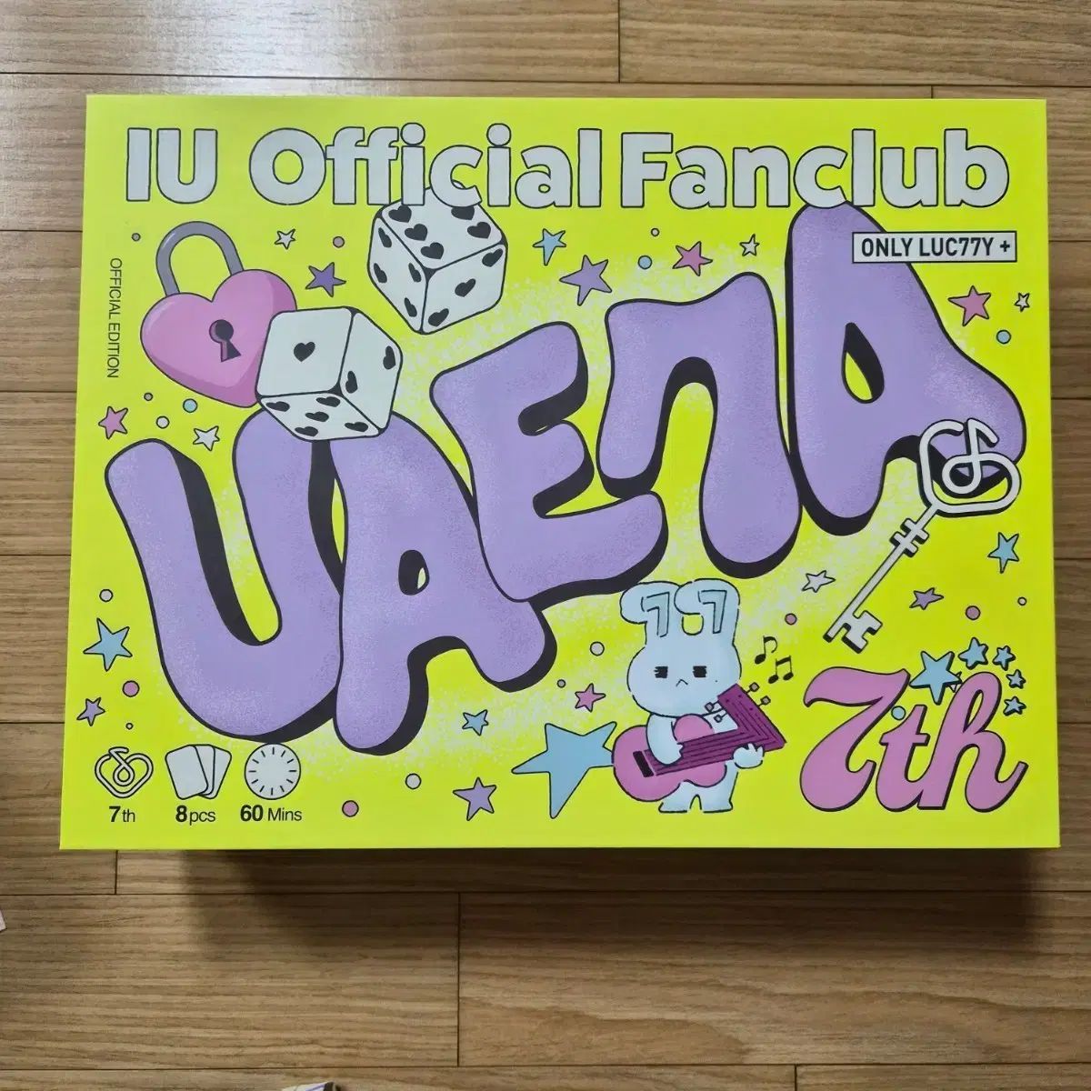 IU ユエナ UAENA 7期 ファンクラブ キット - メルカリ