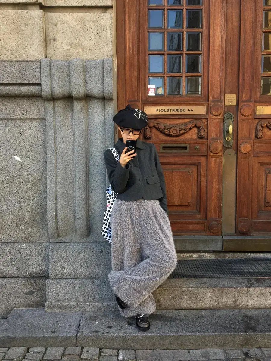 テクスチャーソウル longell パンツ ファー ヘアリー グレー