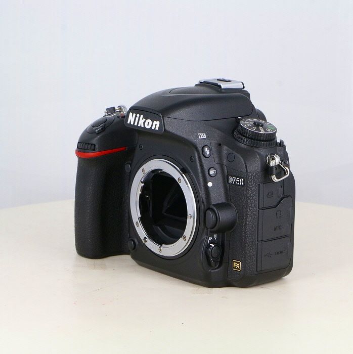 中古】(ニコン) Nikon D750 ボディ - メルカリ