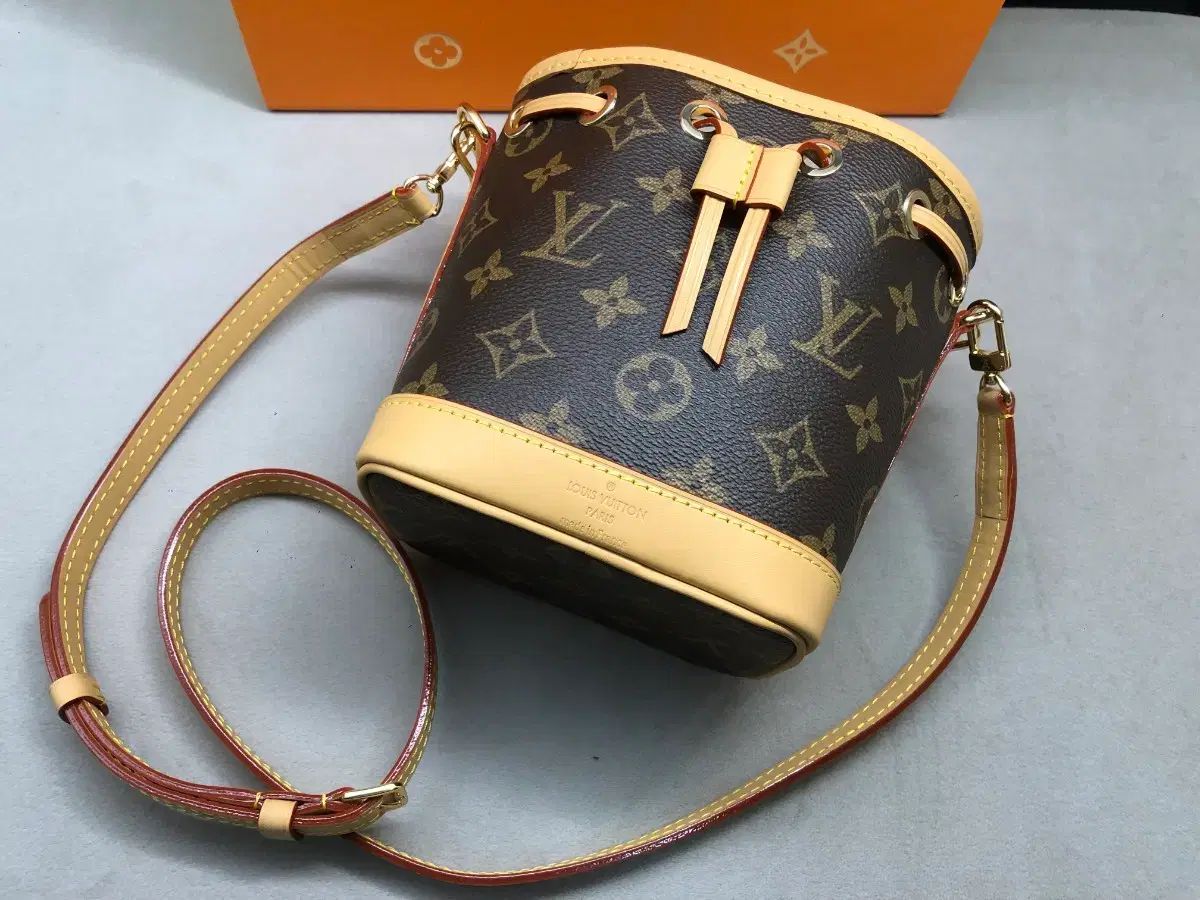 LV ナノ ノエ ミニ バケットバッグ