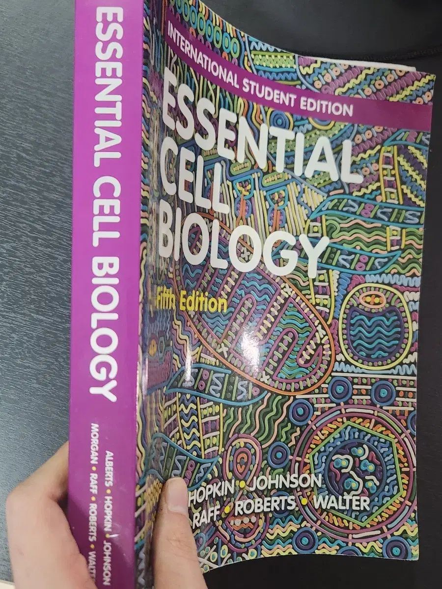 Essential Cell Biology 5版 細胞生物学 教材 分子生物学