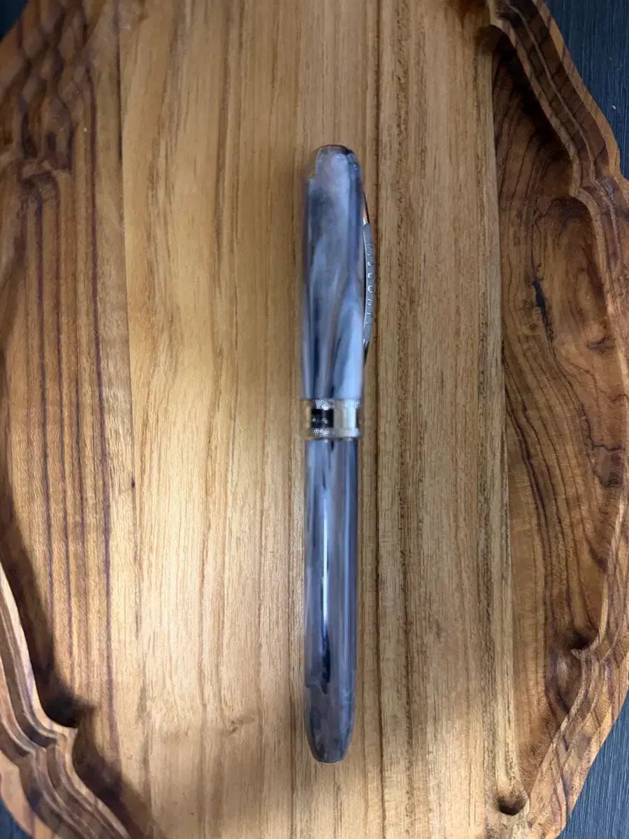 ビスクンティ コメディアー プーガトリオ M닙 万年筆