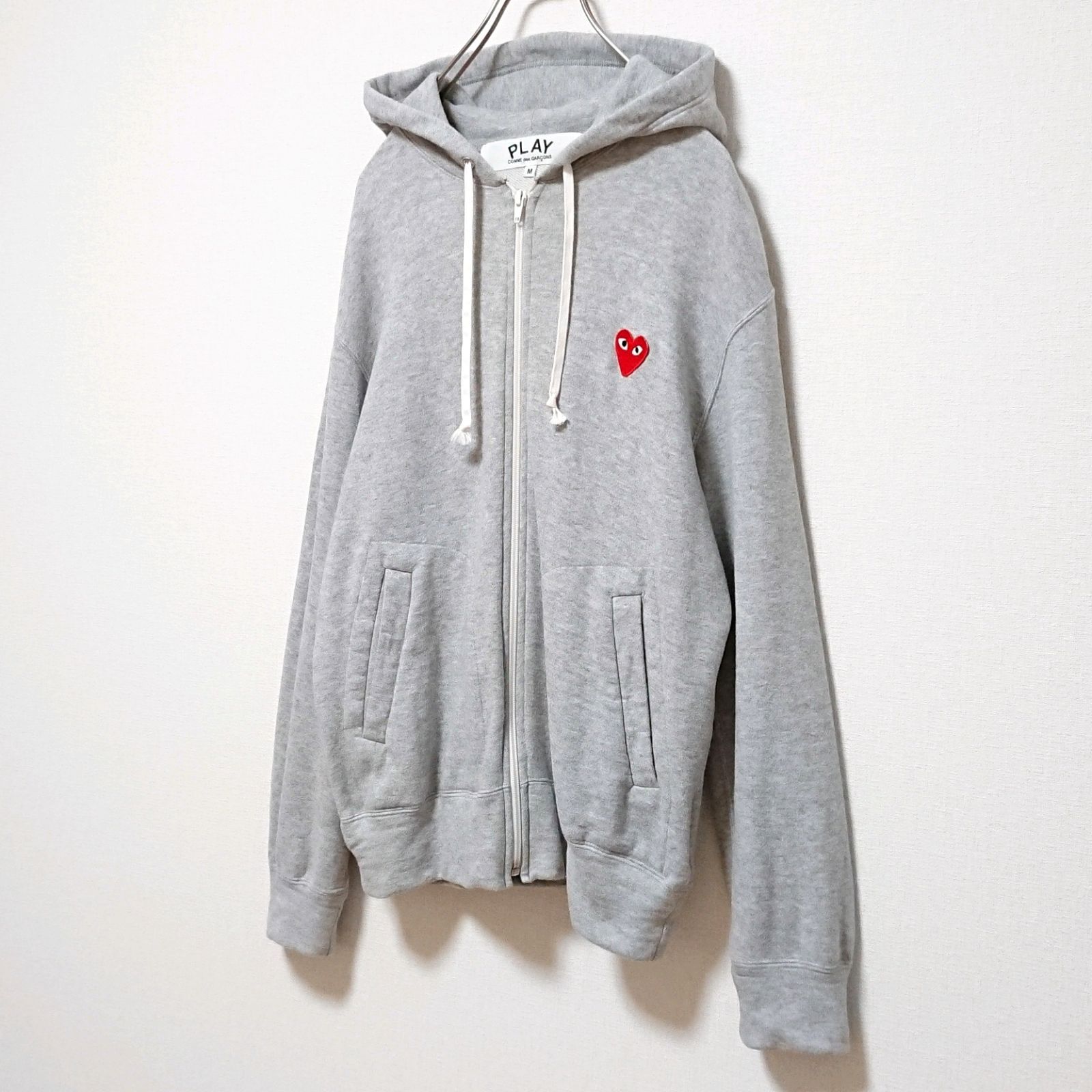 希少 プレイ コムデギャルソン ハート 刺繍 ワッペン ロゴ ジップ