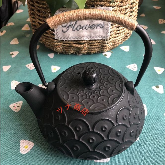鋳鉄製ティーポット日本式鉄器0.8リットルレトロな鉄瓶 - メルカリ