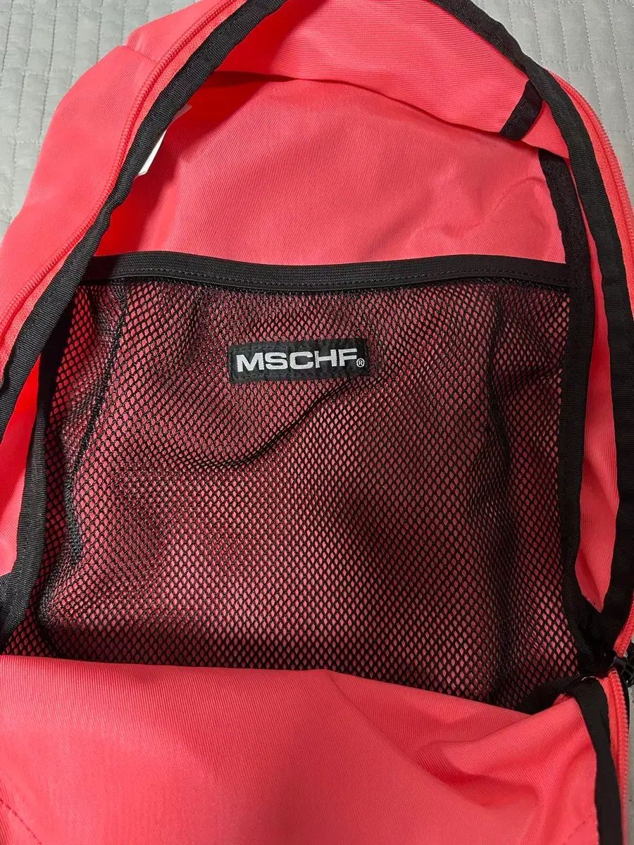 ミスチーフ MSCHF 롬버스 バックパック ピンク