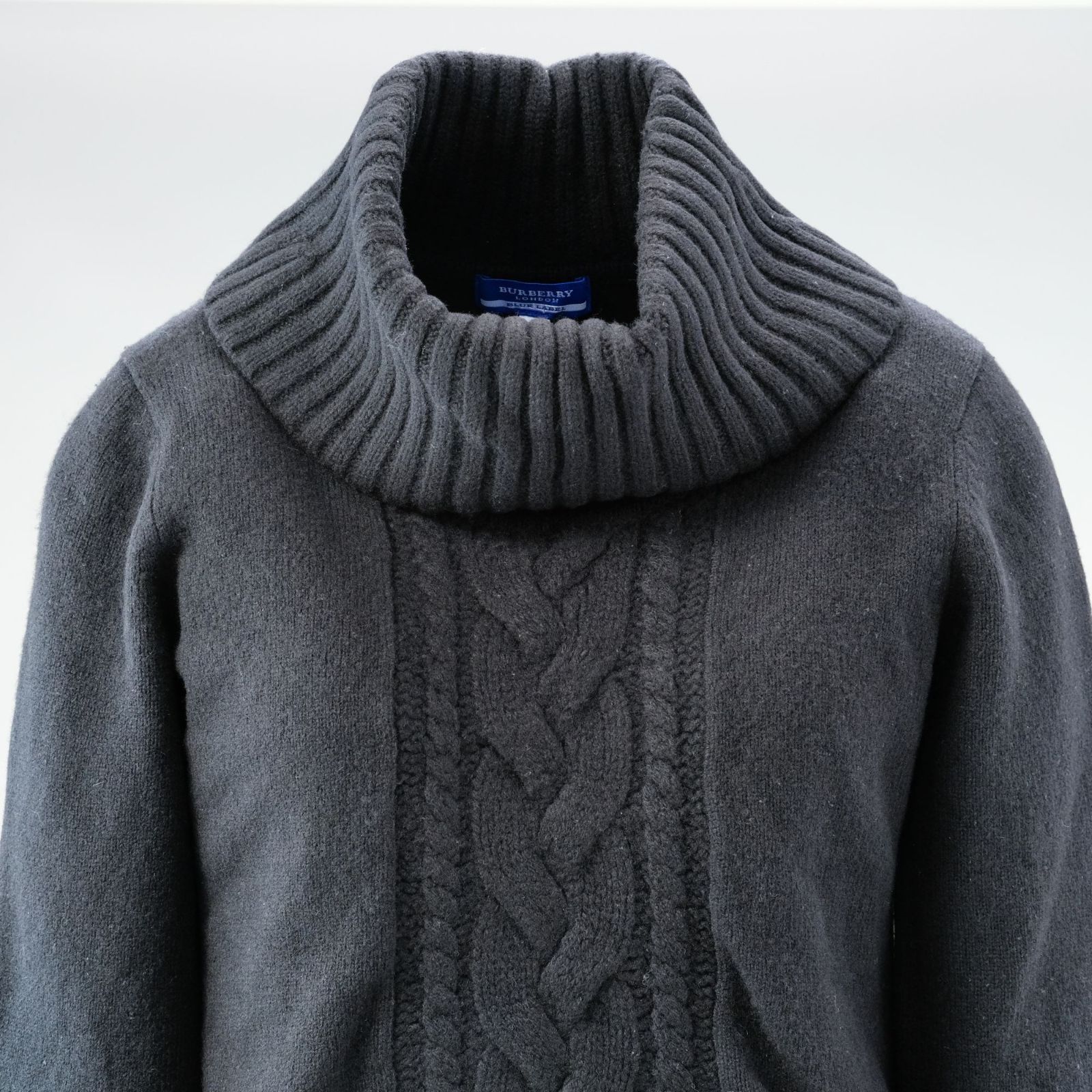 BURBERRY BLUE LABEL カシミヤ混 ケーブルニット ハイネック セーター