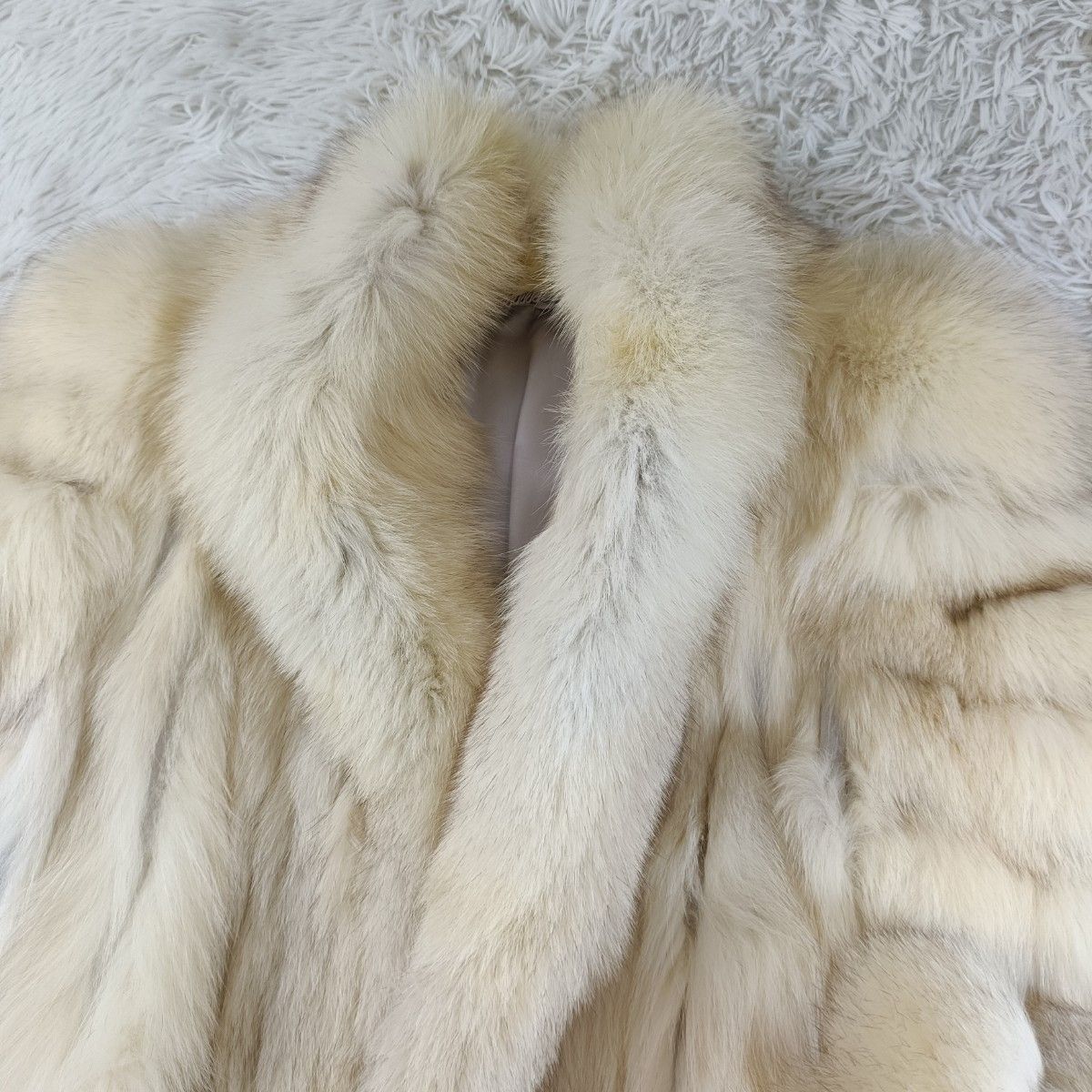 サガフォックス リアルファー フォックスコート クリームホワイト系