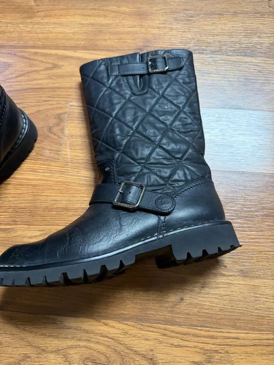 シャネル ブラック キルティング ロング ブーツ 37 1 2