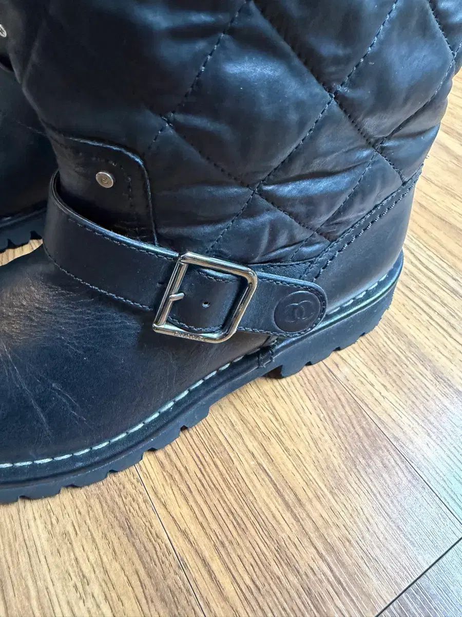 シャネル ブラック