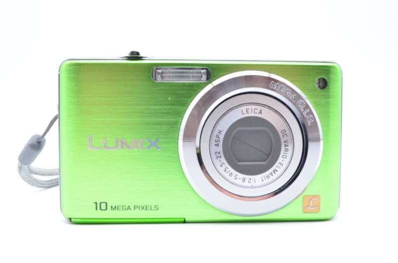 動作品 Panasonic パナソニック LUMIX DMC FS 7 グリーン コンパクトデジタルカメラ 箱 充電器 取説付