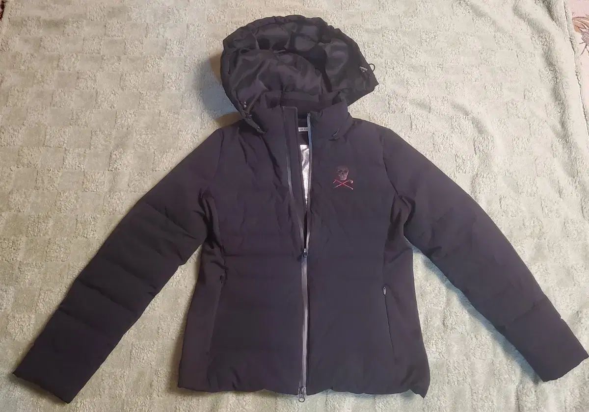 MARK & LONA マークアンドロナ ダウンジャケット - メルカリ