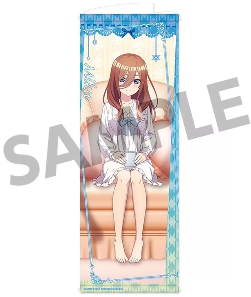 新品】タペストリー 中野三玖 ナイトウェア ver. 描き下ろしスリム