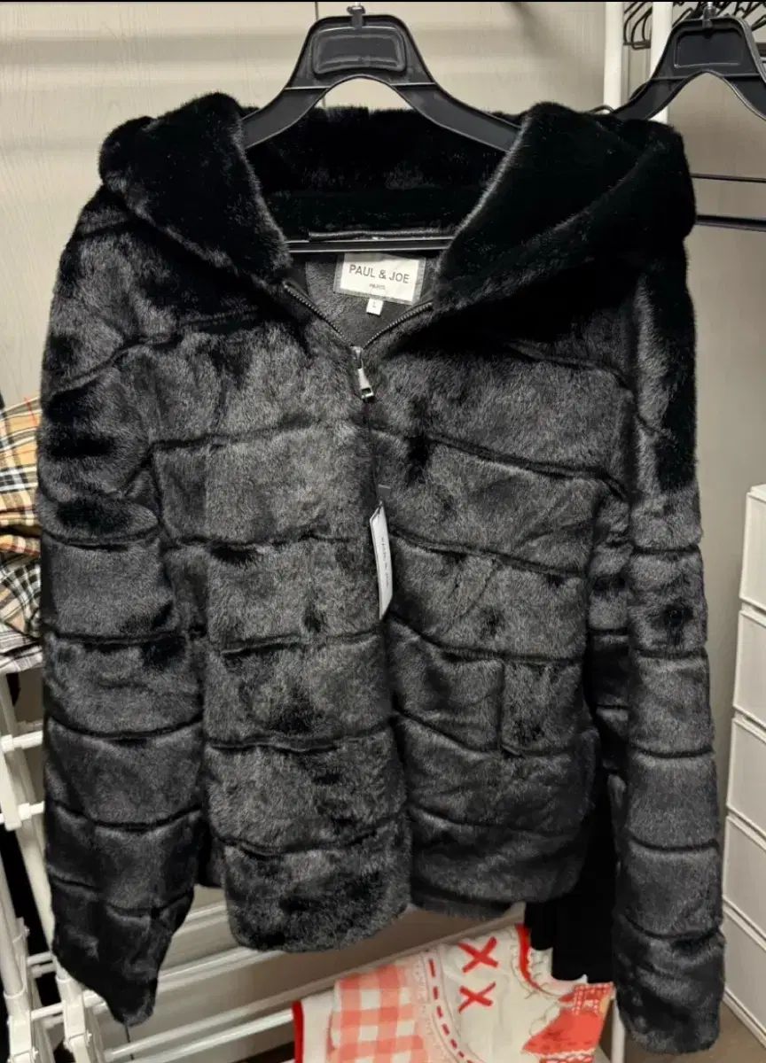 ポール＆ジョー ブラック フード ファー ジャケット L 77