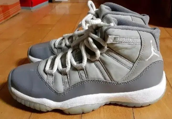 ジョーダン11 レトロ 販売済み クール グレー 2021 235 Air Jordan 11