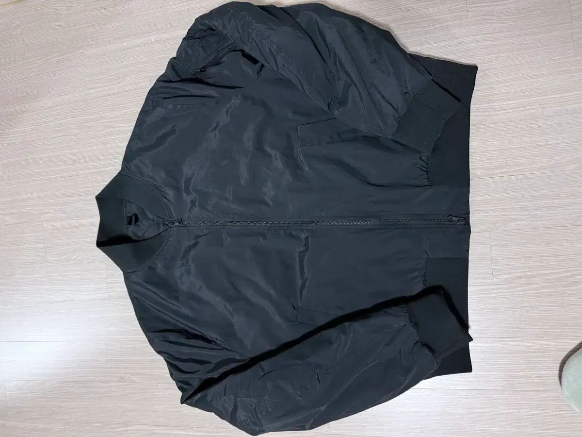 XL コス COS MA-1パイロットジャンパー ブラック