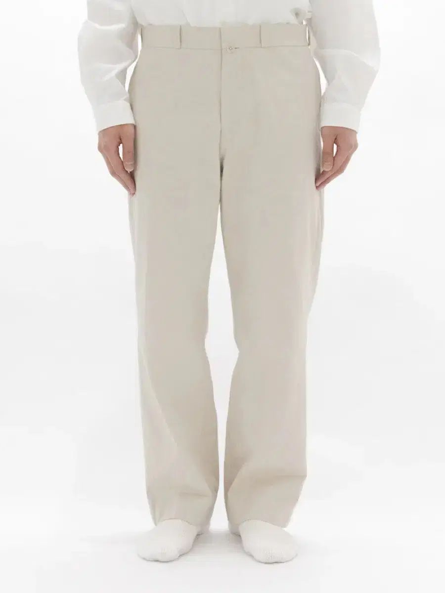 ヤエカ yaeca チノパンツ 30 ベージュ