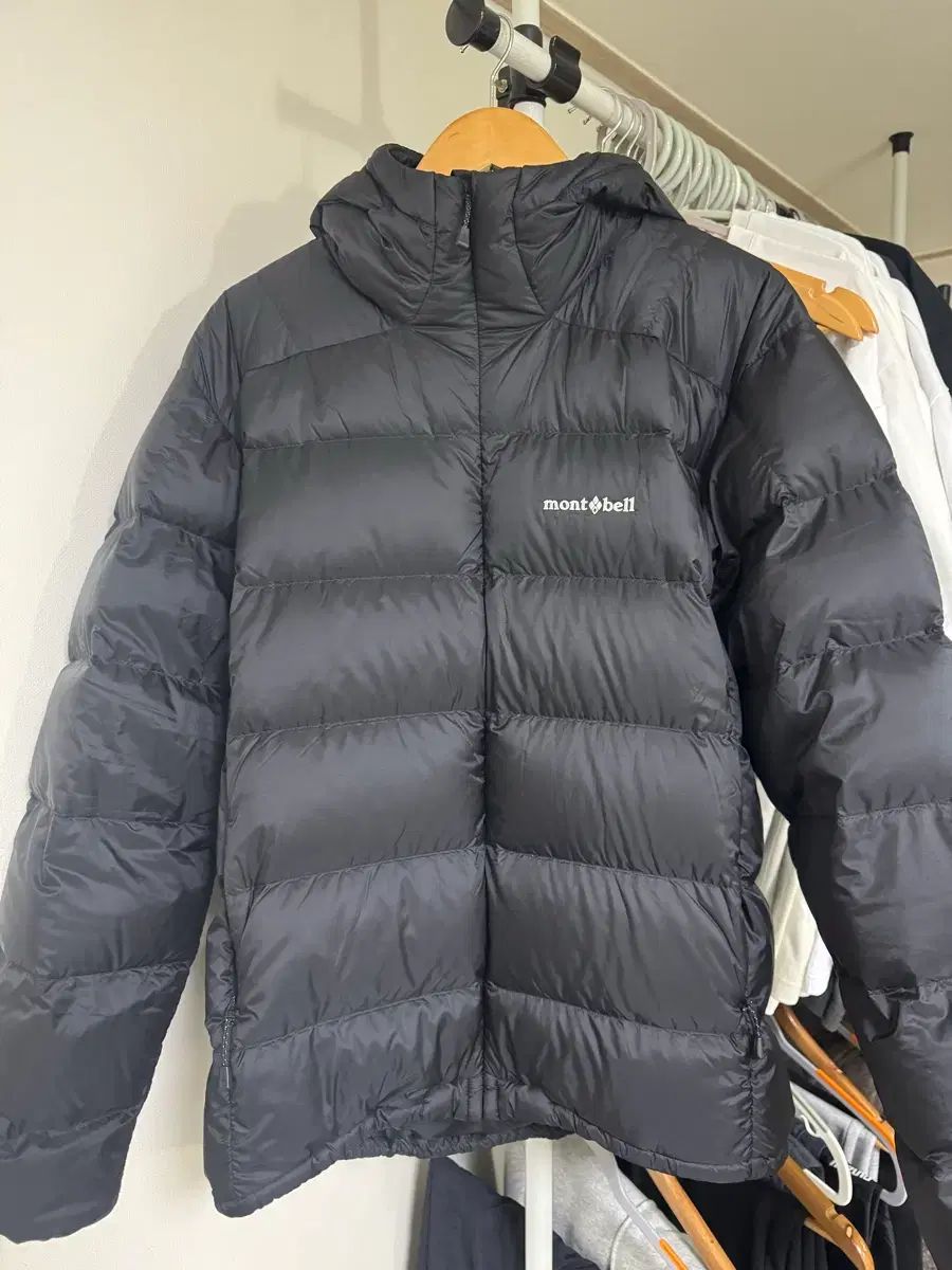 モンベル ライトアルファダウンコート ブラック XL