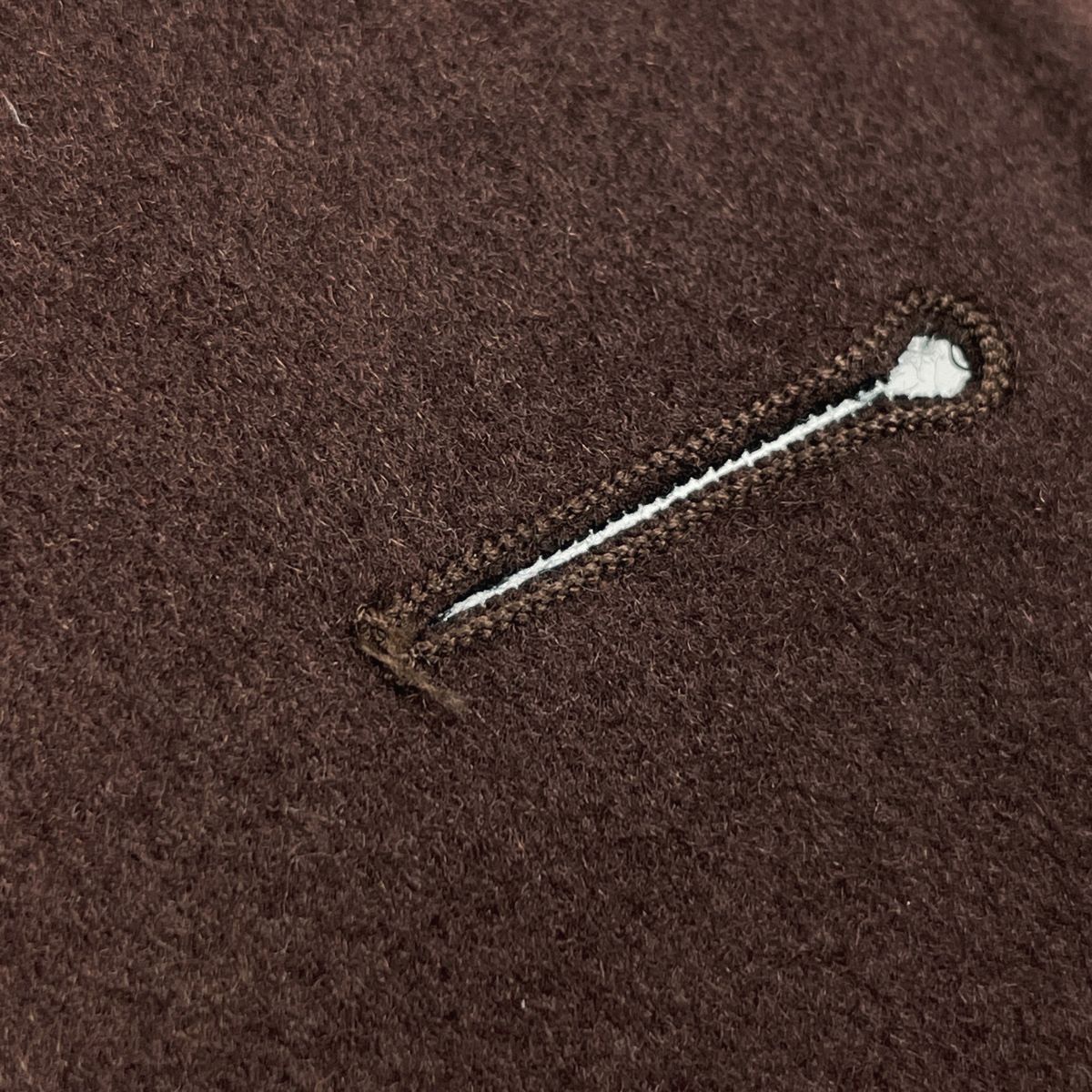 ウール ブラウン