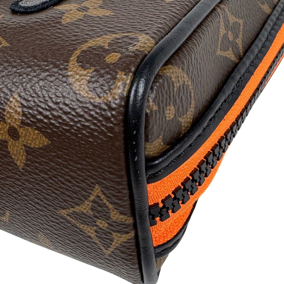 クラッチバッグ モノグラム