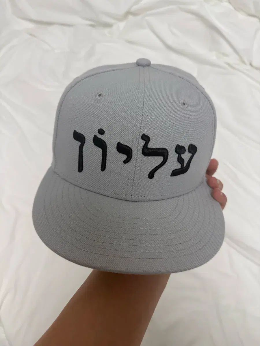 シュプリーム ニューエラ キャップ