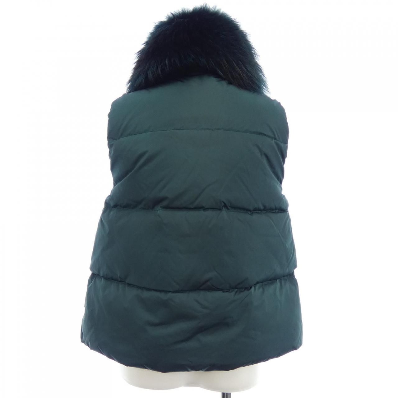 モンクレール MONCLER CER ダウンベスト