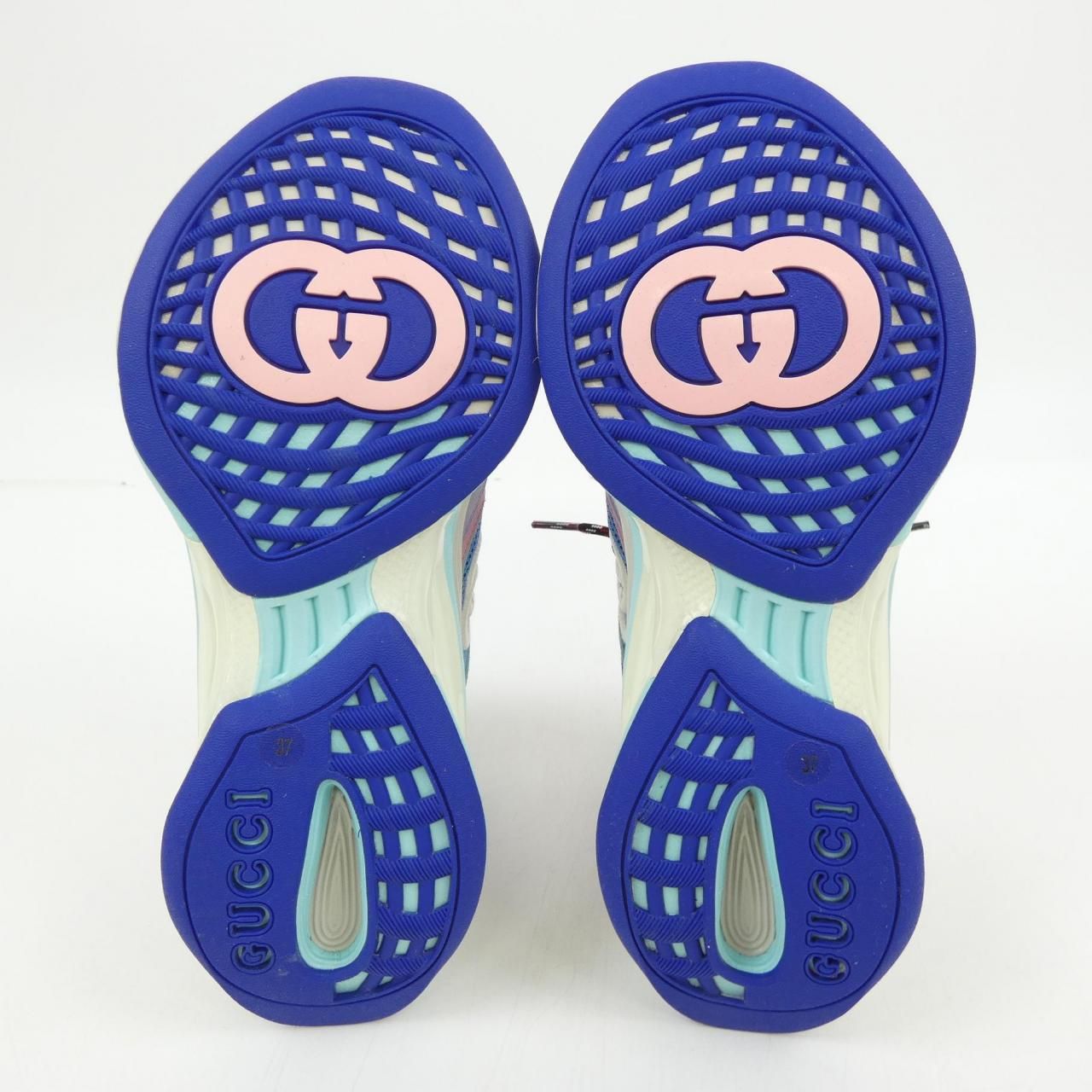 746939 スニーカー